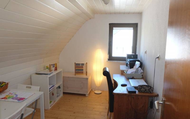 Arbeitszimmer im DG