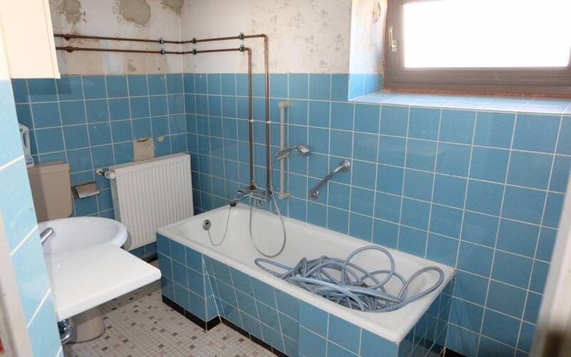 Bad im Keller