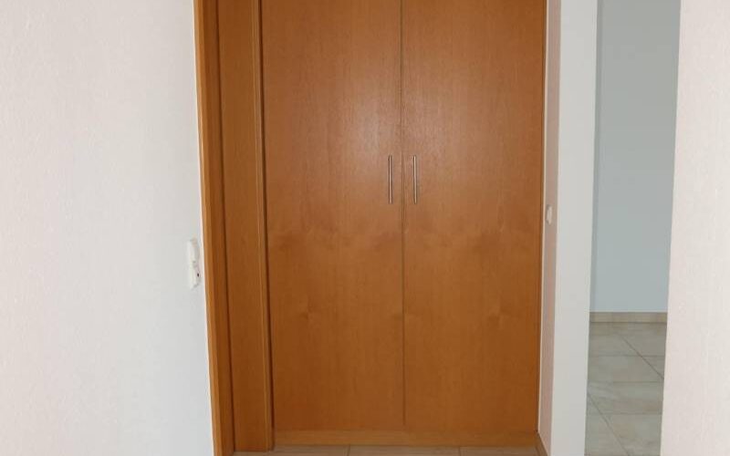 Flur mit Einbauschrank