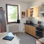 Einbauküche (ohne Kühlschrank) kann übern. werden