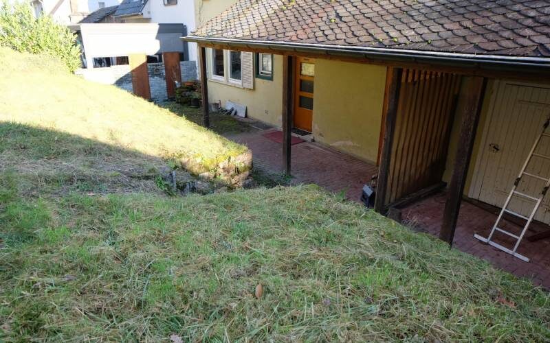 teilüberdachter Freisitz