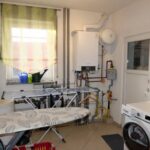 HWR und Technik mit Zugang Garage