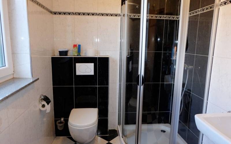 EG, Duschbad / G-WC