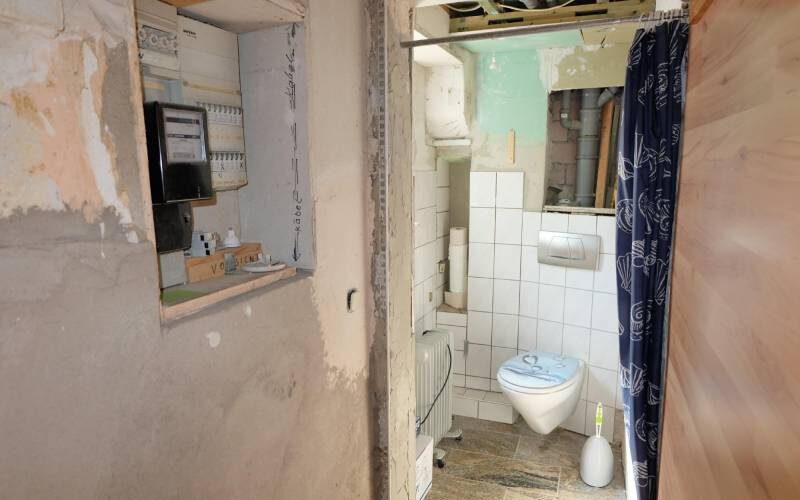 WC im EG