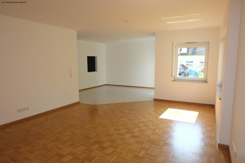 Trier-Zewen, moderne 2 ZKB mit Einbauküche und Terrasse ab sofort zu vermieten.. - Photo 3
